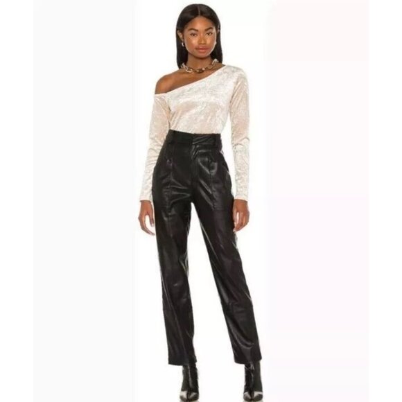 NWT 525 Crushed Velvet Asymmetrical Blouse Medium - Picture 1 of 4